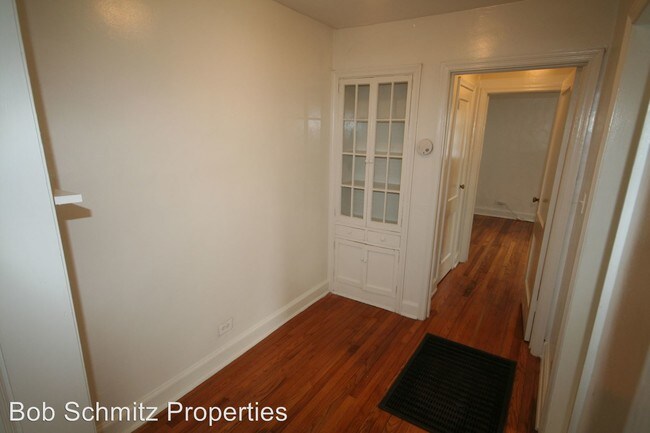 Building Photo - 1206-1216 Green St