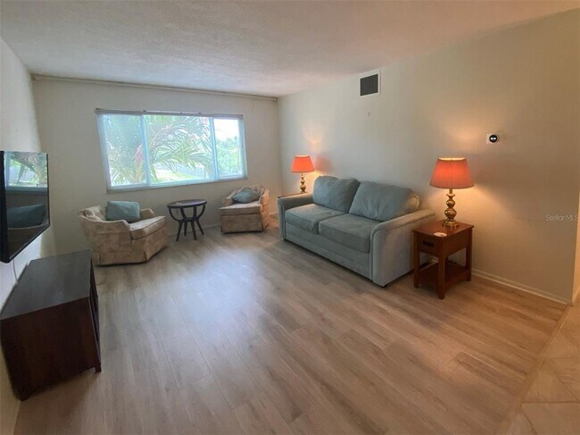Foto del edificio - 3575 Gulf Blvd