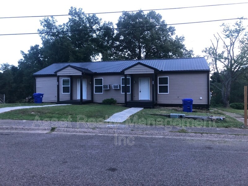 Primary Photo - 321-323 Jefferson Ave