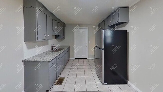 Foto del edificio - 4808 NE 47th St