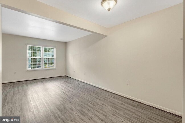 Building Photo - 15350 Inlet Pl
