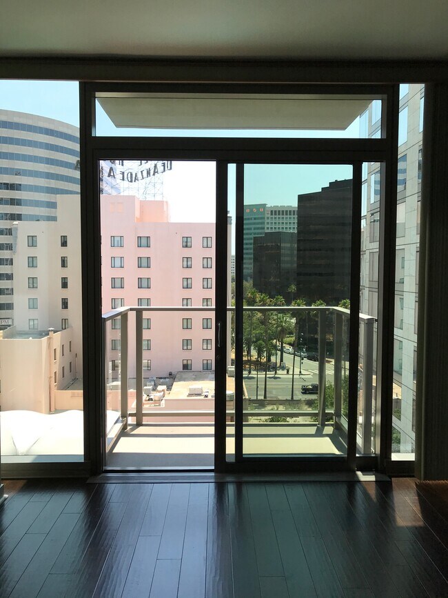 living room to balcony - 38 N Almaden Blvd
