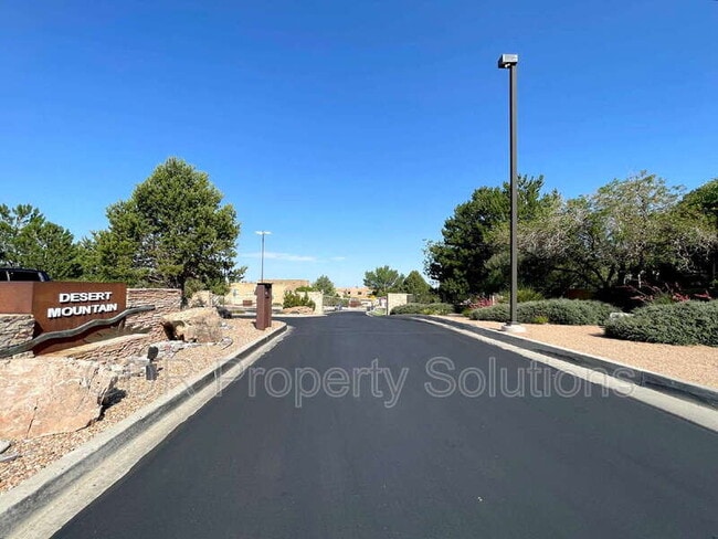 Building Photo - 13208 Pine Forest Pl NE