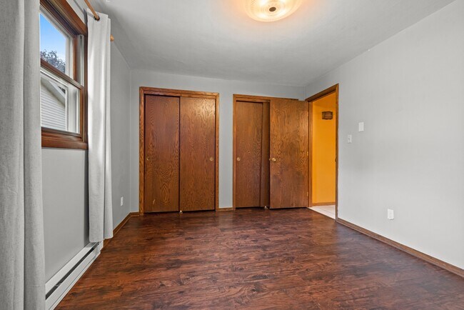 Foto del edificio - 1815 W Brewster St