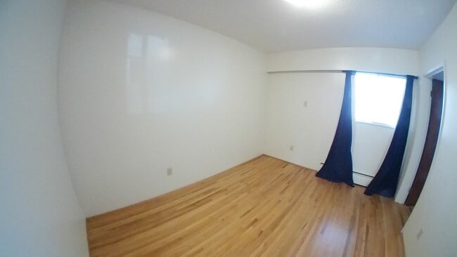 Building Photo - 7165 Pandora St