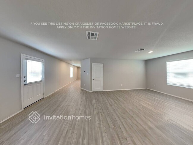 Foto del edificio - 7218 Lincoln Trce