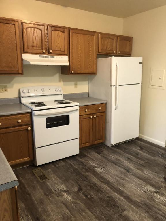 Building Photo - 314 N Pitt St #D