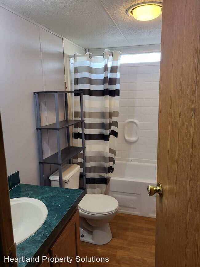 Building Photo - 3 br, 2 bath House - 111 Court Drive