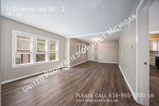 Foto del edificio - Available Now | 2 Bedroom 1 Bathroom Apart...