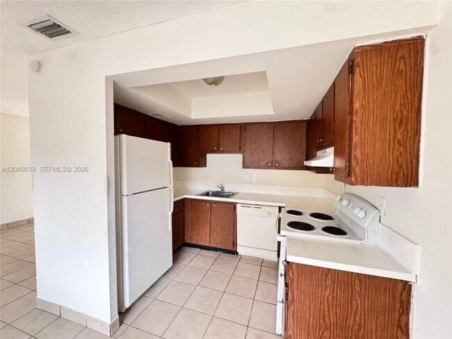 Foto del edificio - 5944 NW 21st St