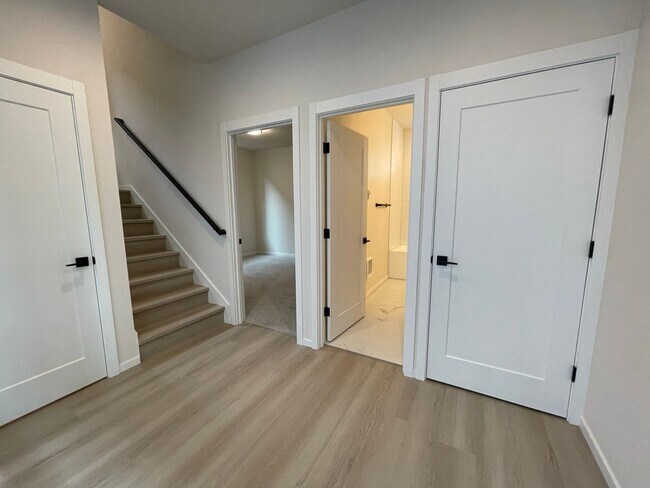 Foto del edificio - 2Bd/1.75Ba Seattle Townhouse