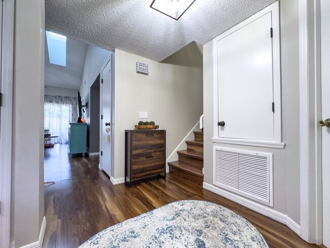 Foto del edificio - 5521 Fairfax St