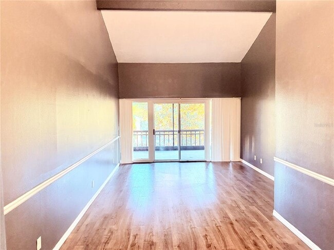 Building Photo - 6519 W Newberry Rd