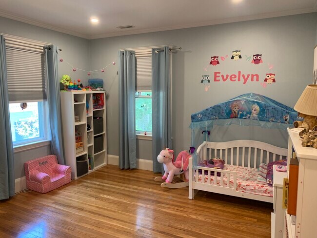 Foto del edificio - 1045 Adams St