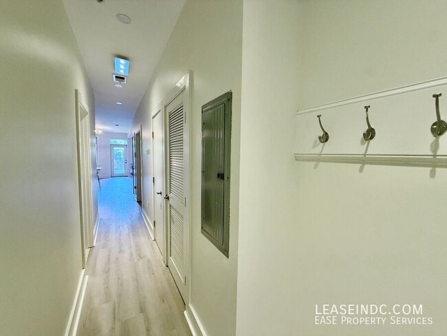 Foto del edificio - 245 15th St SE