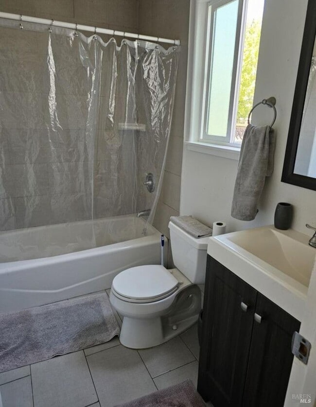 Building Photo - 2010 Imola Ave