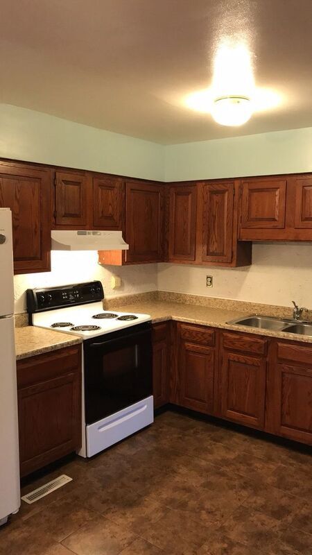 Building Photo - 5105 Tara Dr