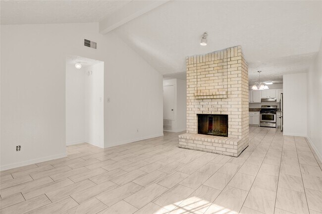 Foto del edificio - 5437 Ridge Wind Ln