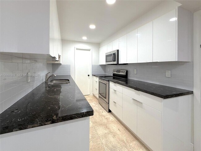 Foto del edificio - 1075 92nd St