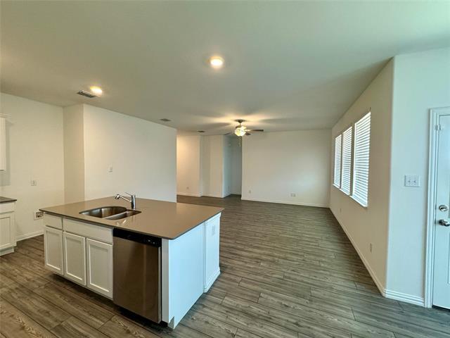 Foto del edificio - 7905 Marsh Ln