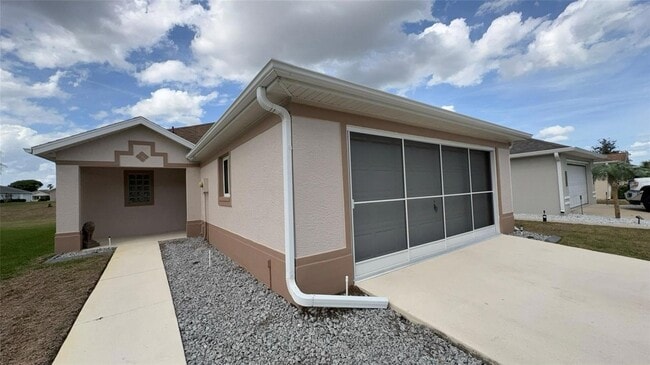 Foto del edificio - 5319 NW 18th St