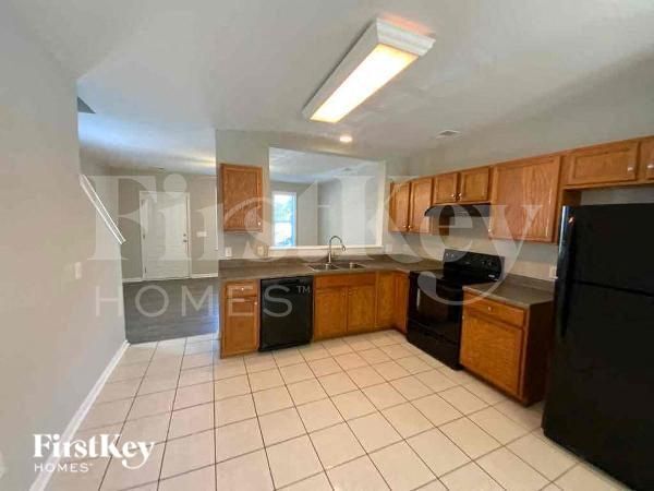 Foto del edificio - 405 Verbena Ave