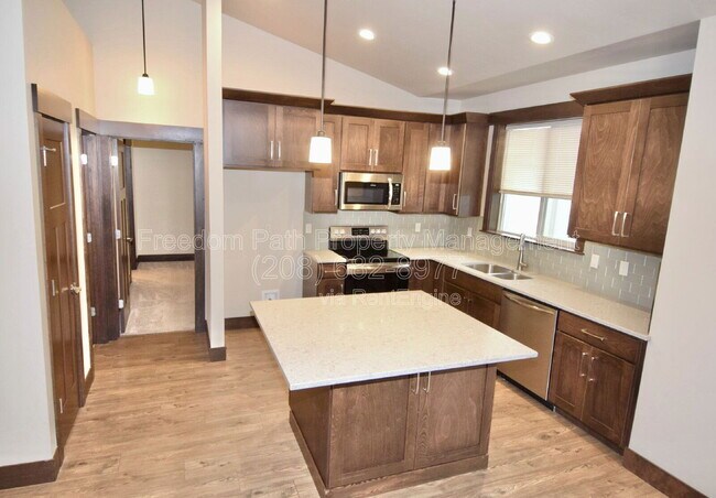 Foto del edificio - 7763 N Hibiscus Ln