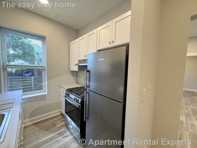Photo - 74 Kirkland St Apartment