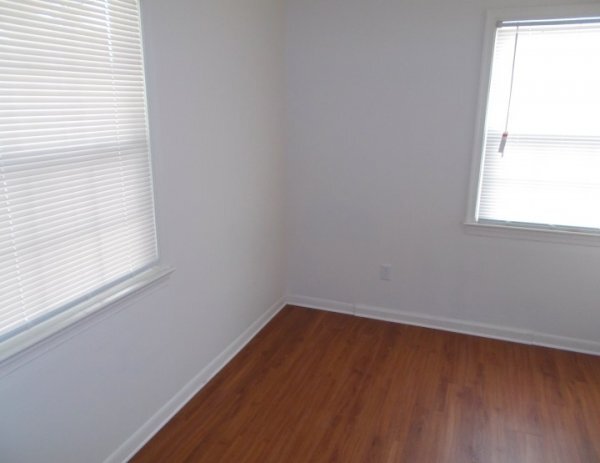 Foto del edificio - 5392 Harbor Ct