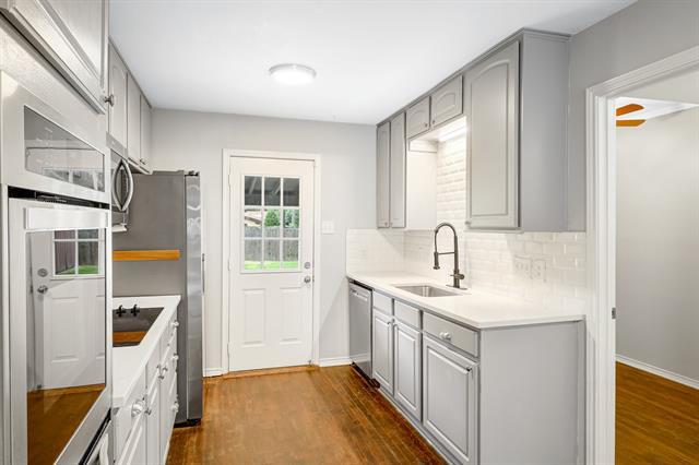 Building Photo - 1826 Crest Ridge Dr