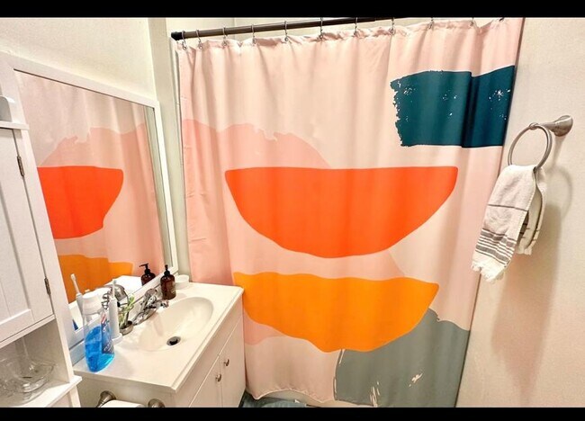 Foto del edificio - 1 bedroom in Chicago IL 60657