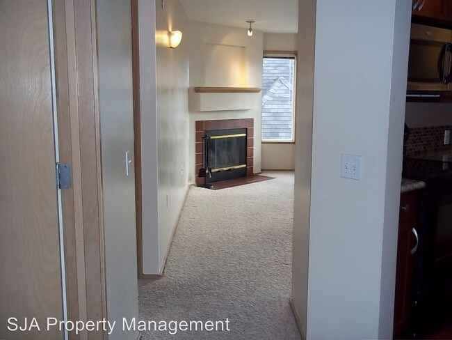 Building Photo - 2 br, 2 bath House - 727 N. 85th Street # 303