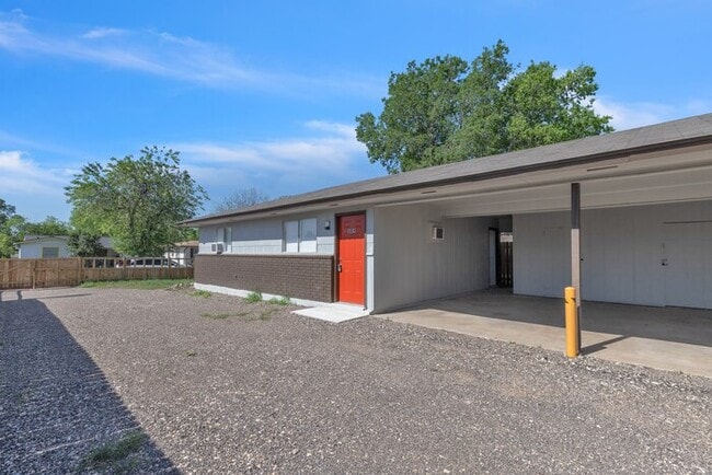 Photo - 811 John Adams Dr (San Antonio, TX) House