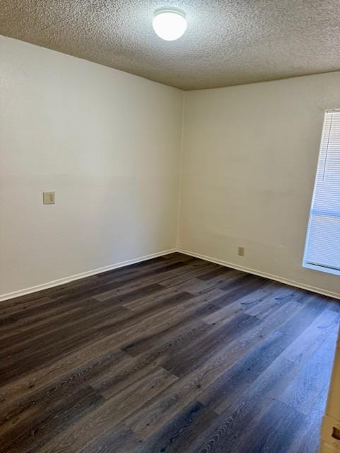 Building Photo - 2803 Parker Ln