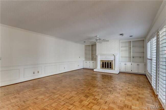 Building Photo - Fantastic 3BR 2Ba in popular Reston Place!