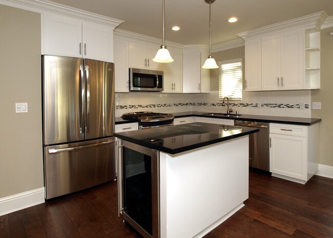Building Photo - 1477 Pico Ct