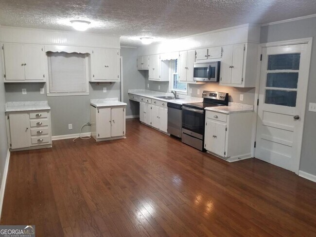 Foto del edificio - 5003 Calhoun Rd NE