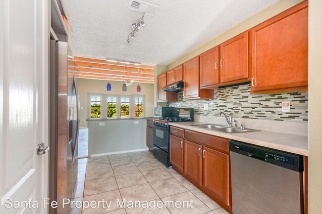 Building Photo - 3 br, 2 bath House - 4224 Plaza Sonata