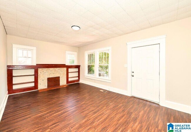 Foto del edificio - 2812 20th Place Ensley