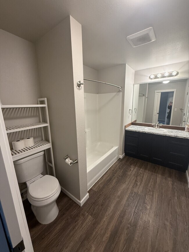 Foto del edificio - 1480 SE Cole Rd