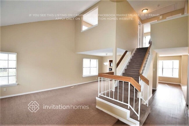 Foto del edificio - 2513 Livingston Ln