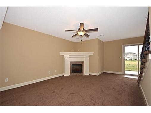 Foto principal - 3 Bedroom, 2.5 Bath, Townhouse in the Fox ...