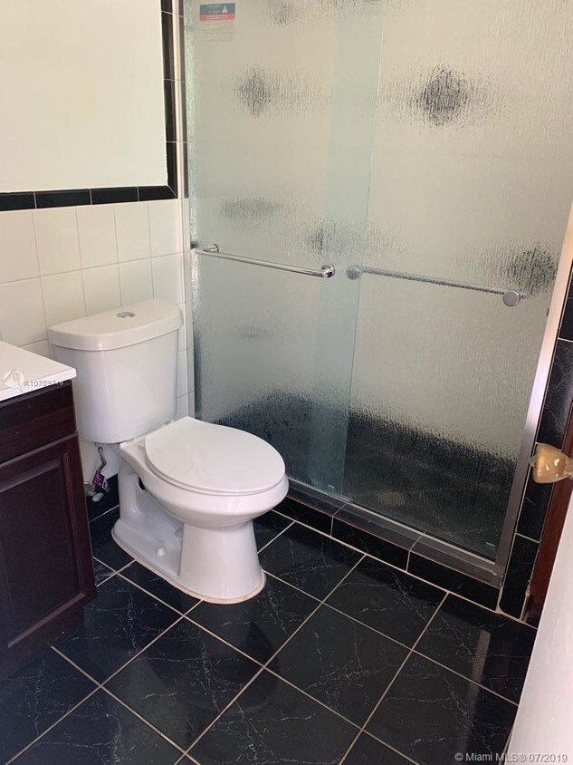 Foto del edificio - 4760 SW 66th Terrace