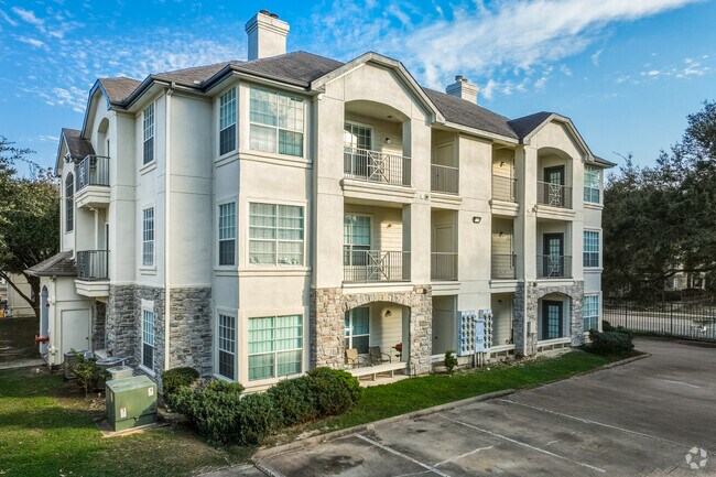 Building Photo - Village on the Parkway Apartments