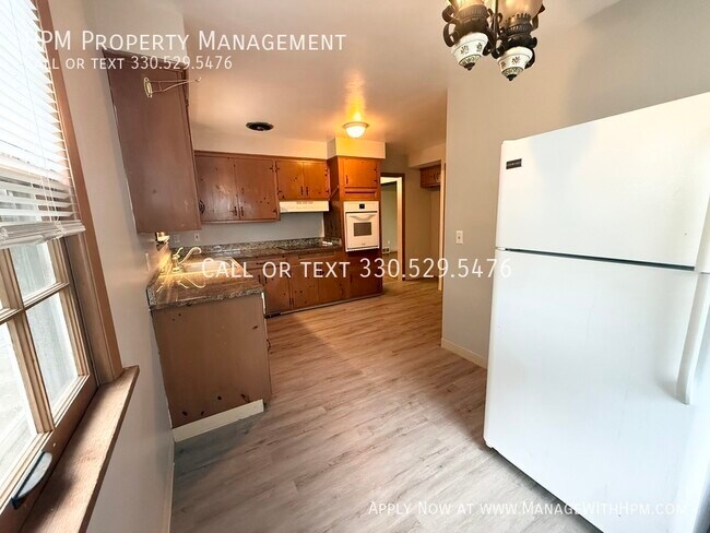 Foto del edificio - 2463 Derbyshire Rd