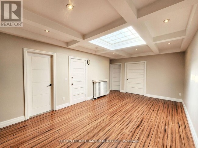 Building Photo - 291 Roncesvalles Ave