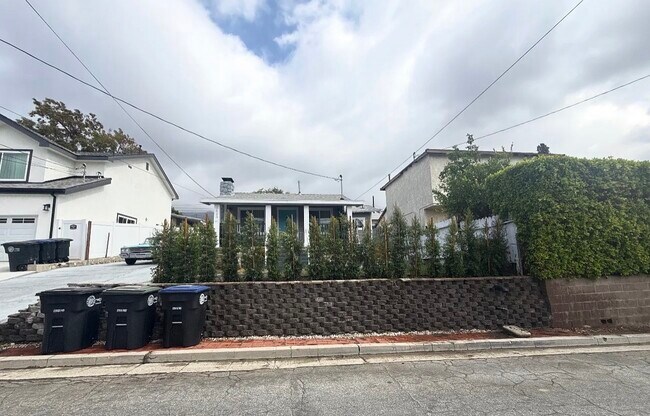 Foto del edificio - 3623 3rd Ave