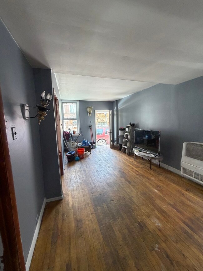 Building Photo - 2153 W 18th St