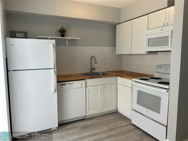 Foto del edificio - 840 NE 17th Ave