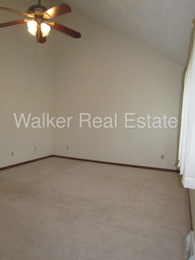 Building Photo - 13744 Cowgill Rd